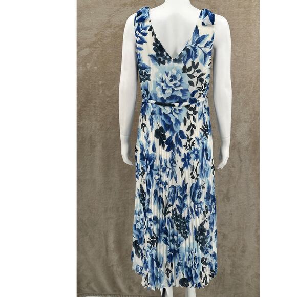 Talbots Dress Womens 10 Blue White Floral Sleeveless‎ Midi Office Church Modest - Picture 6 of 11